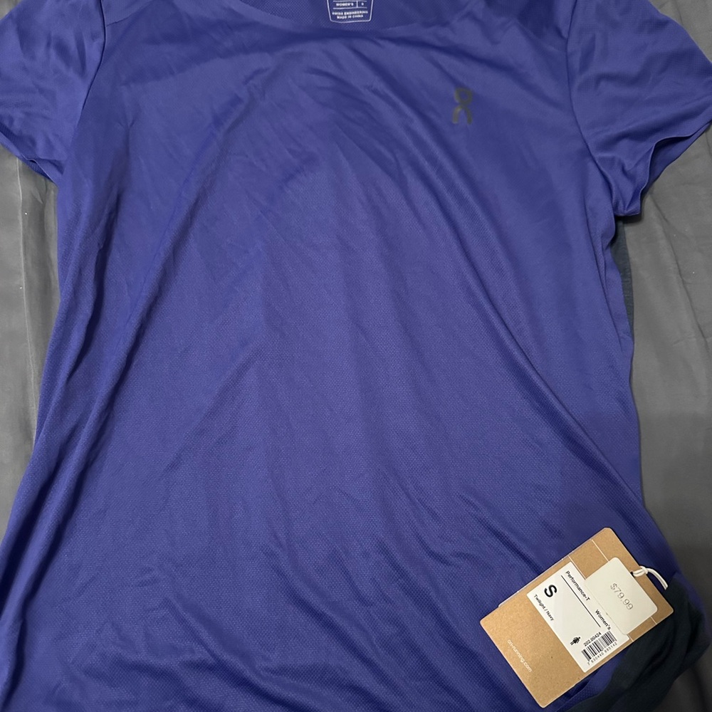 New ON running shirt
